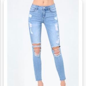 Bebe Distressed Jeans Size 28 ( fits size 4-6)